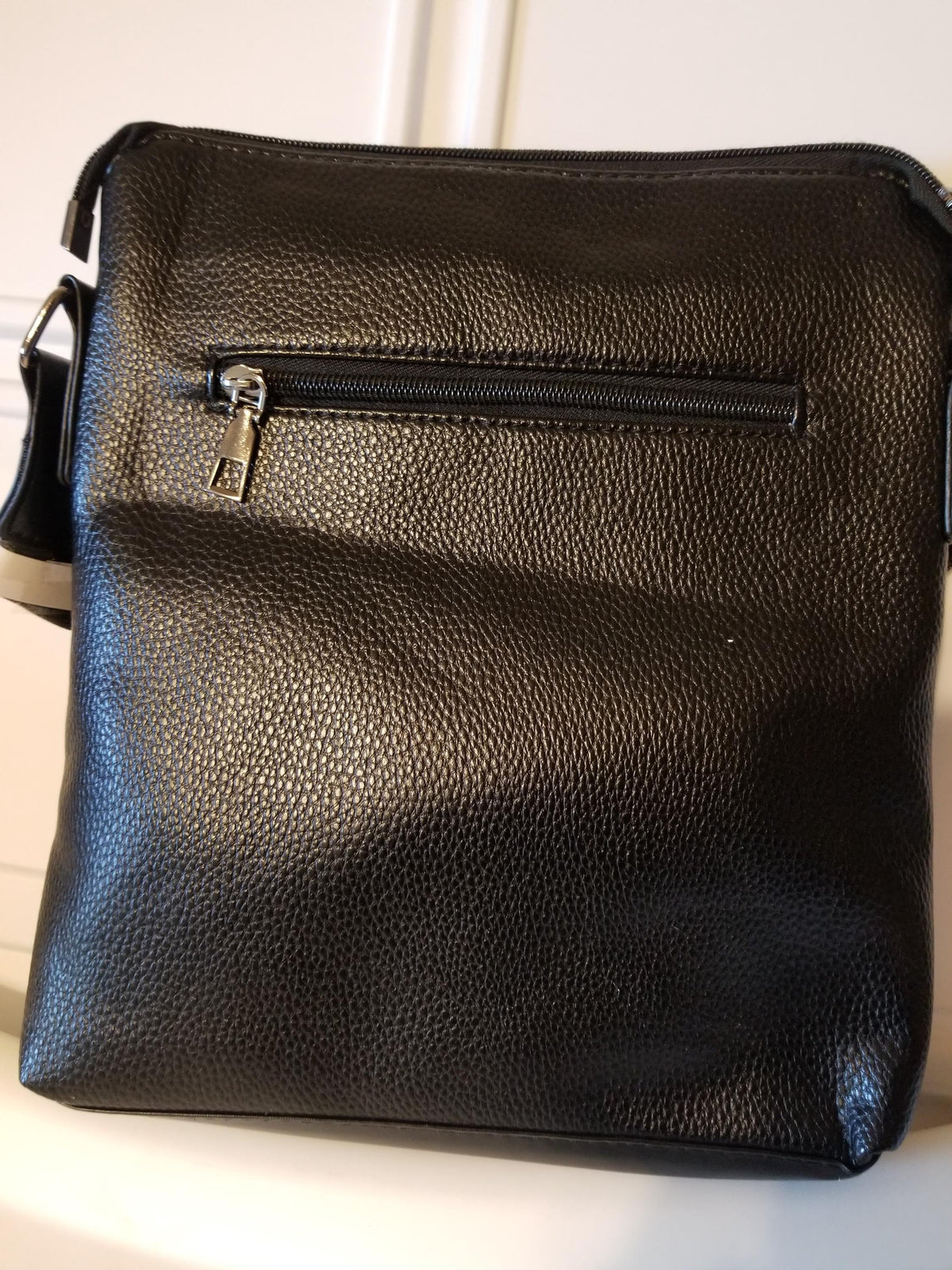 Men's Leather Messenger Bag