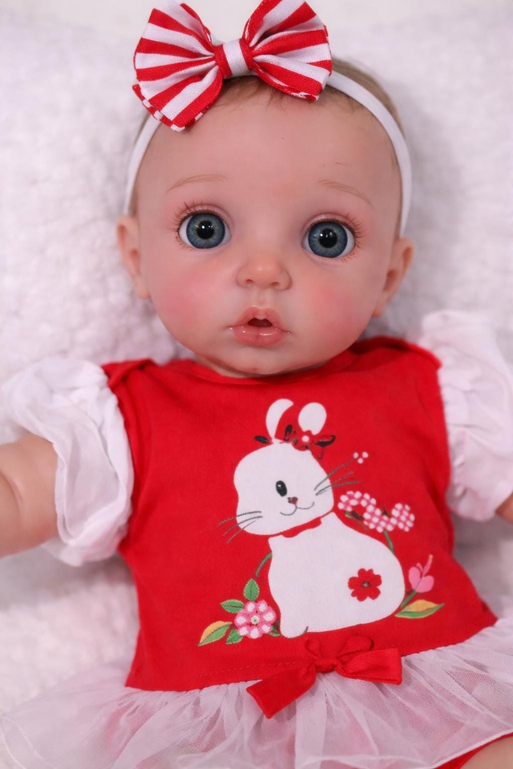 Special - About This Classic Peeka Doll Now In-Stock (High-End Collector Version) 4-Available - Outfits Vary!
